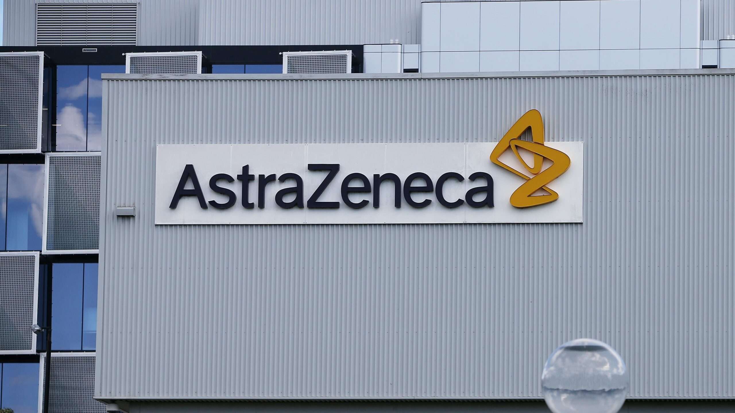 AstraZeneca starts trial of COVID-19 antibody treatment - Inside Financial Markets