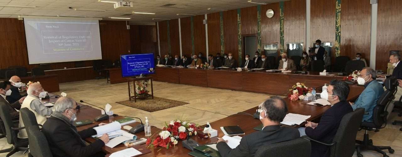 ECC removes 5% duty on cotton yarn imports to enhance value-added exports - Inside Financial Markets
